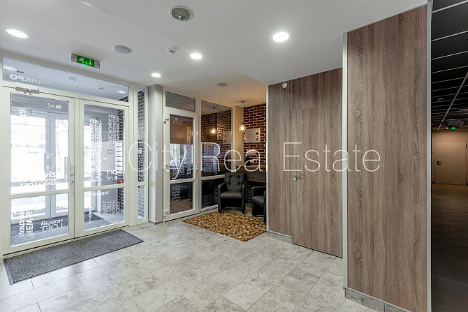 Renovēta māja, labiekārtota apzaļumota teritorija, kāpņu telpa pēc kapitālā remonta, Rīga - foto 15