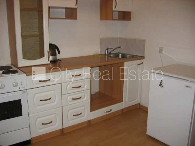 Эта квартира сдается в аренду посуточно (краткосрочная аренда), стоимость аренды Юрмала - изображение 2