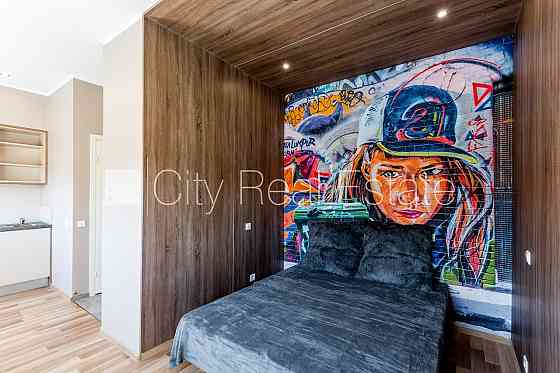 Реновированный дом, благоустроенная озеленённая территория, место для машины, Rīga