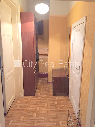 Земля в собственности, деревянный дом, фасадный дом, благоустроенный озеленённый Рига - изображение 5