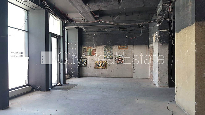 Fasādes māja, renovēta māja, ieeja no ielas, logi vērsti uz ielas pusi, gaisa ventilācijas Rīga - foto 15