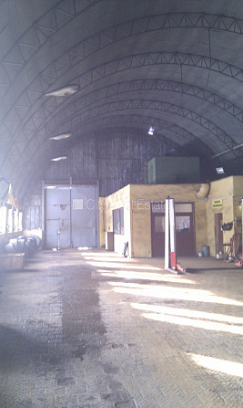 Территория обнесена забором, закрытая территория, территория обнесена бетонным Рига - изображение 2