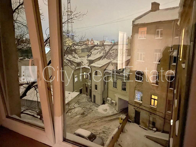 Pagalma ēka, slēgts pagalms, ieeja no ielas un pagalma, logi vērsti uz pagalma pusi, studio Rīga - foto 3