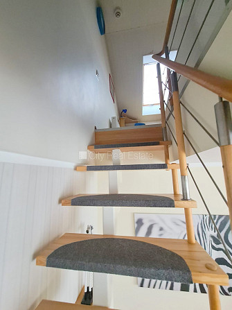 Fasādes māja, renovēta māja, labiekārtots apzaļumots pagalms, slēgts pagalms, teritorijas Jūrmala - foto 12