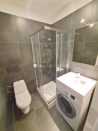 Pagalma ēka, fasādes māja, renovēta māja, slēgts pagalms, ieeja no ielas un pagalma, kāpņu Rīga - foto 8