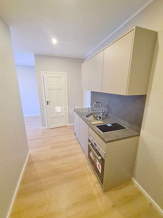 Pagalma ēka, fasādes māja, renovēta māja, slēgts pagalms, ieeja no ielas un pagalma, kāpņu Rīga - foto 2