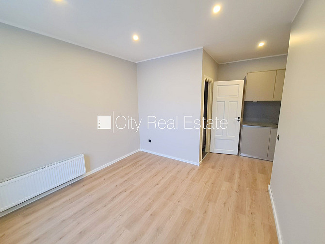 Pagalma ēka, fasādes māja, renovēta māja, slēgts pagalms, ieeja no ielas un pagalma, kāpņu Rīga - foto 7