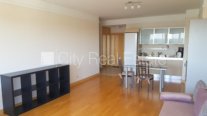 Projekts - Panorama Plaza, jaunceltne, slēgta teritorija, ieeja no ielas, ir lifts, logi vērsti Rīga - foto 6