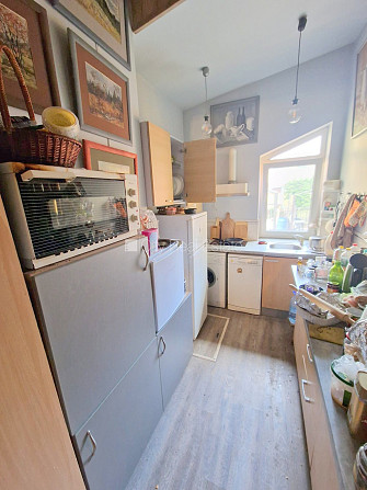 Fasādes māja, renovēta māja, slēgts pagalms, iežogota teritorija, vieta automašīnai, ieeja Jūrmala - foto 8