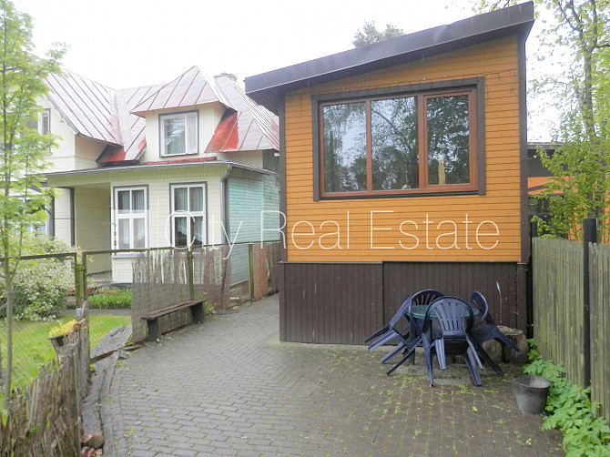 Fasādes māja, renovēta māja, slēgts pagalms, iežogota teritorija, vieta automašīnai, ieeja Jūrmala - foto 17