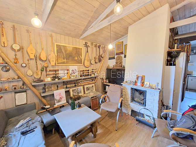 Fasādes māja, renovēta māja, slēgts pagalms, iežogota teritorija, vieta automašīnai, ieeja Jūrmala - foto 2