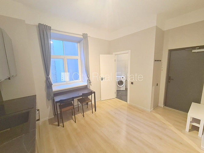 Pagalma ēka, renovēta māja, slēgts pagalms, ieeja no ielas un pagalma, ir lifts, kāpņu telpa Rīga - foto 8