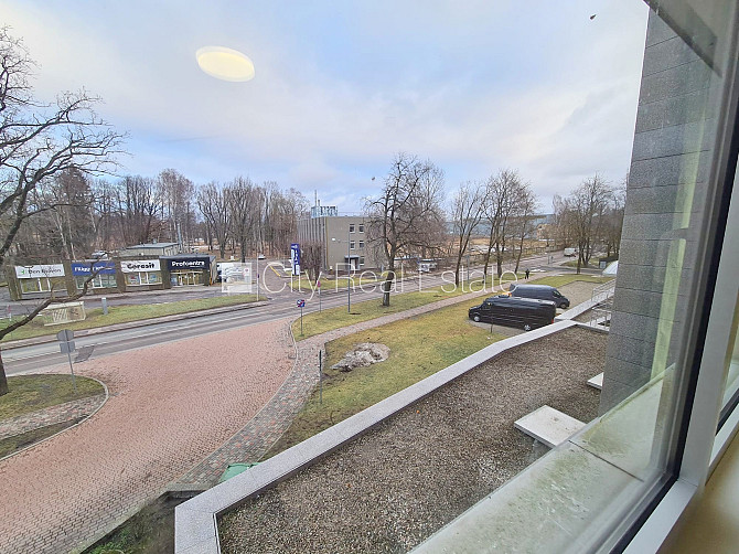 Jaunceltne, fasādes māja, labiekārtota apzaļumota teritorija, slēgta teritorija, garāžas Rīga - foto 13