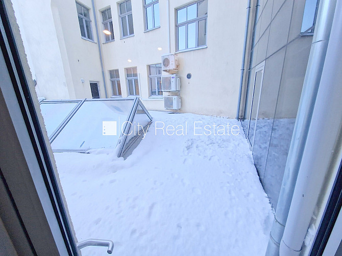 Фасадный дом, реновированный дом, объект охраняет физическая охрана, вход с Рига - изображение 14