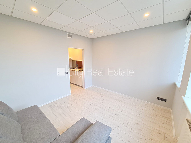 Jaunceltne, fasādes māja, slēgts pagalms, ieeja no ielas, ir lifts, kāpņu telpa pēc Rīga - foto 5