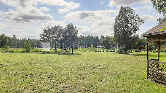 Возможна малоэтажная постройка, разрешено строить одноэтажное здание, разрешено Тукумс и район