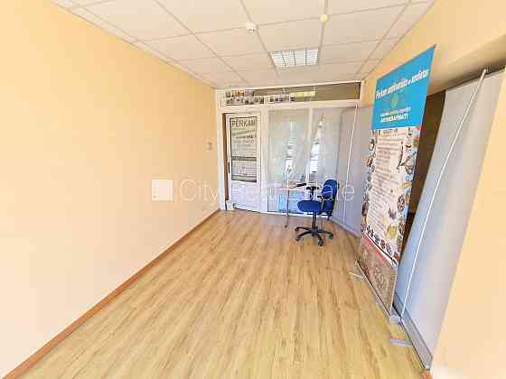 Земля в собственности, домовладение, заменены инженерные коммуникации, Рига