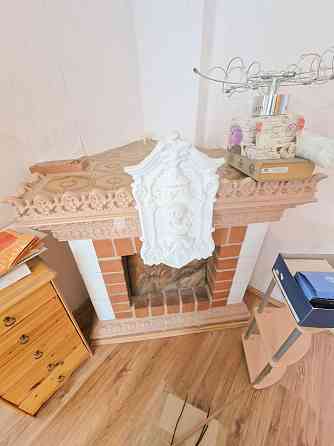 Земля в собственности, здание во дворе, реновированный дом, закрытый двор, вход с Рига