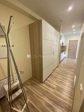 Pagalma ēka, renovēta māja, slēgts pagalms, ieeja no pagalma, logi vērsti uz pagalma pusi, Rīga - foto 4