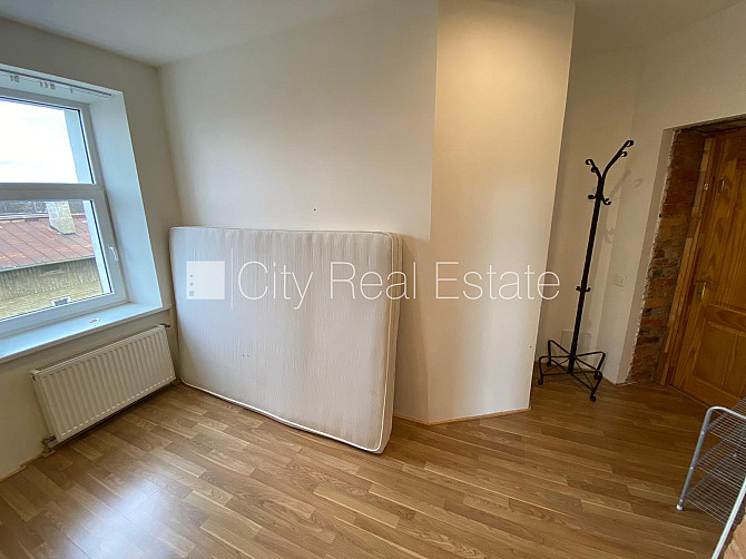 Fasādes māja, renovēta māja, slēgts pagalms, ieeja no ielas, kāpņu telpa pēc kosmētiskā Rīga - foto 5