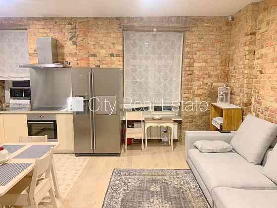 Проект - Strēlnieku 13 (Стрелниеку 13), здание во дворе, реновированный дом, вход с улицы, Rīga