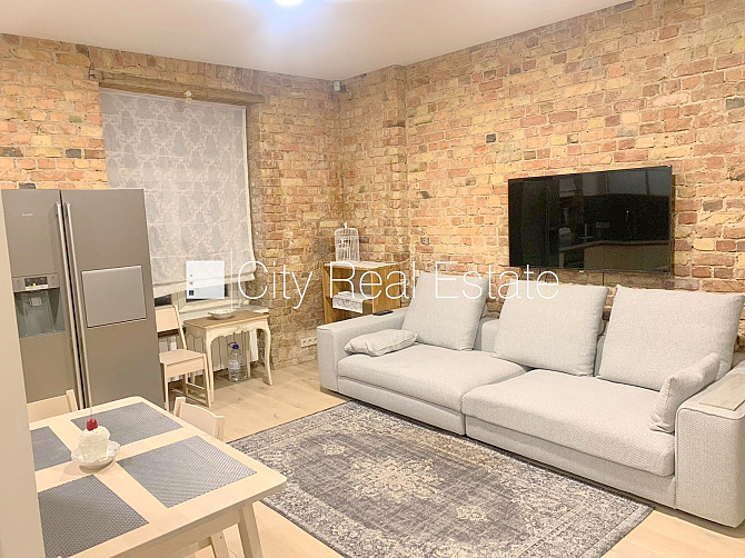 Projekts - Strēlnieku 13, pagalma ēka, renovēta māja, ieeja no ielas, kāpņu telpa pēc Rīga - foto 3