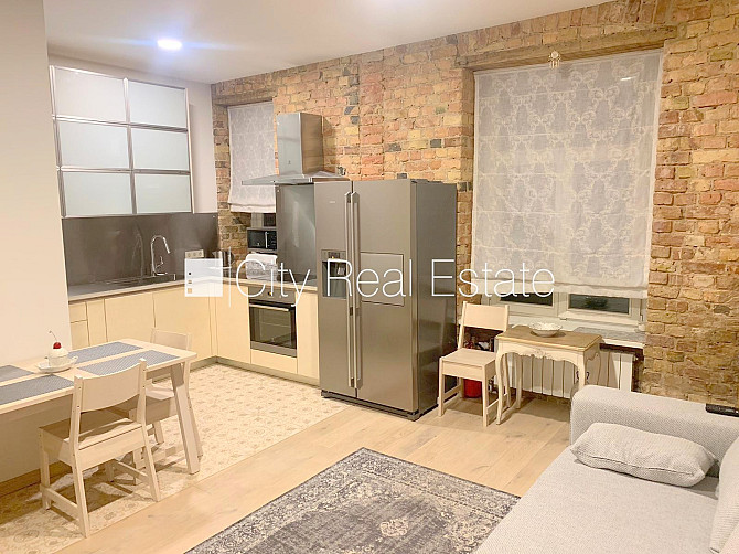 Projekts - Strēlnieku 13, pagalma ēka, renovēta māja, ieeja no ielas, kāpņu telpa pēc Rīga - foto 2