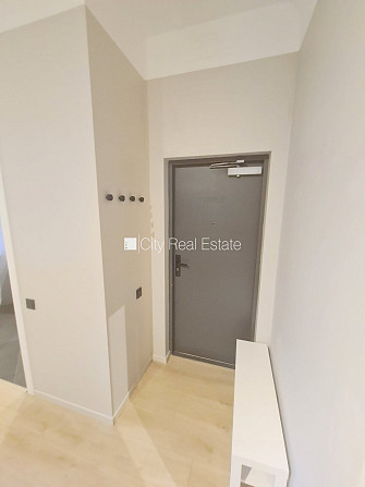 Pagalma ēka, renovēta māja, slēgts pagalms, ieeja no ielas un pagalma, ir lifts, kāpņu telpa Rīga - foto 19