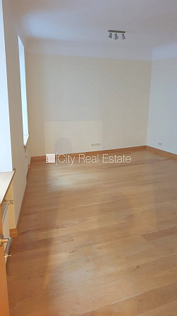 Fasādes māja, renovēta māja, viena kvadrātmetra apsaimniekošanas maksa mēnesī  0,70 EUR, Rīga - foto 13