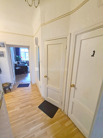 Земля в собственности, фасадный дом, закрытый двор, место для машины, вход со Рига - изображение 15