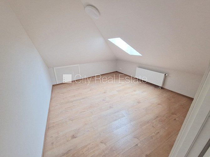 Pagalma ēka, renovēta māja, slēgts pagalms, ieeja no ielas un pagalma, mansards, ir lifts, Rīga - foto 5