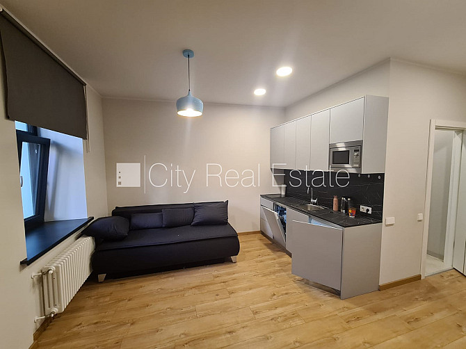 Pagalma ēka, renovēta māja, slēgts pagalms, ieeja no pagalma, ir lifts, kāpņu telpa pēc Rīga - foto 2