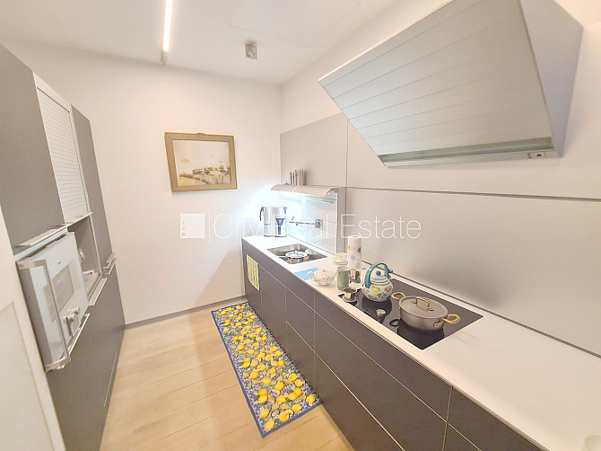 Jaunceltne, apsargāta teritorija, objektu apsargā fiziskā apsardze, ieeja no ielas, luksuss Rīga - foto 17