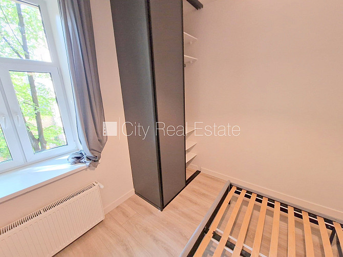 Fasādes māja, renovēta māja, slēgts pagalms, ieeja no ielas, ir lifts, kāpņu telpa pēc Rīga - foto 8