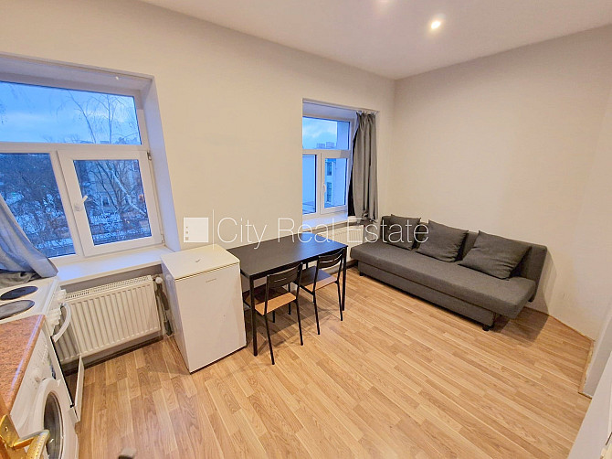 Fasādes māja, renovēta māja, slēgts pagalms, ieeja no ielas, kāpņu telpa pēc kosmētiskā Rīga - foto 1