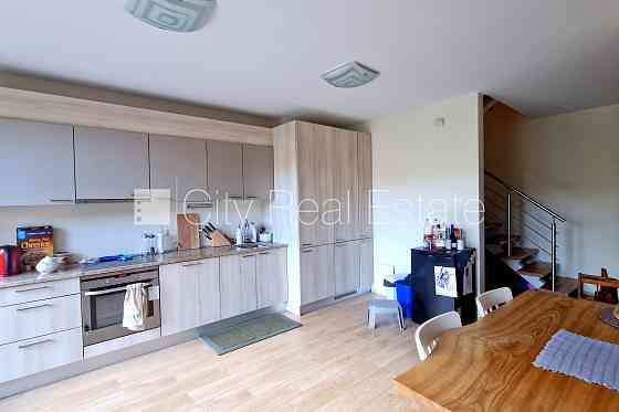 Проект - Апоги, рядный дом, новостройка, благоустроенная озеленённая территория, Рига