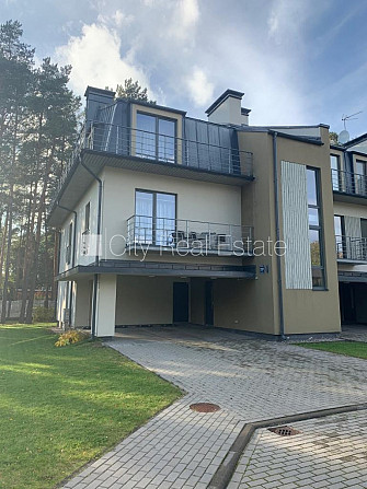 Новостройка, зеленая территория, территория обнесена забором, бесплатная Юрмала - изображение 20