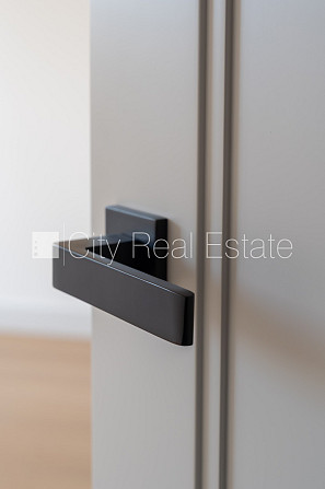 Rindu māja, labiekārtota apzaļumota teritorija, slēgta teritorija, vieta automašīnai, Rīga - foto 8