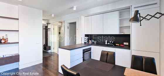 Новостройка, закрытый двор, возможность аренды парковки, озеленённая территория Рига