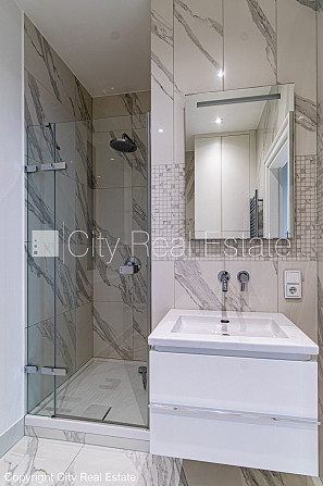 Реновированный дом, закрытый двор, возможность аренды парковки, охраняемая Рига - изображение 13