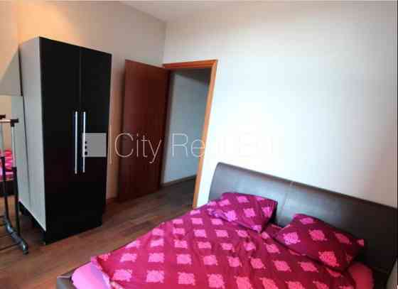 Земля в собственности, новостройка, лифт, лестничная клетка после капитального Рига