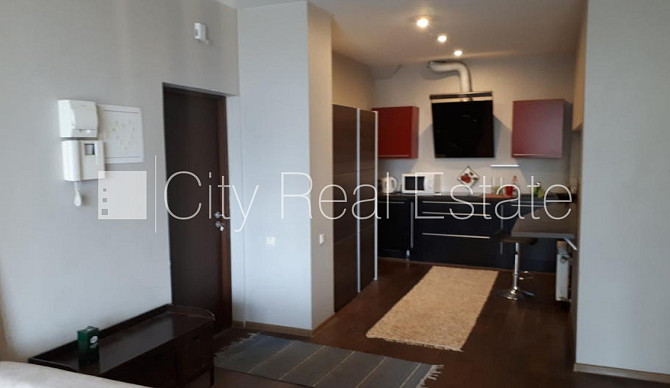 Земля в собственности, новостройка, лифт, лестничная клетка после капитального Рига - изображение 3