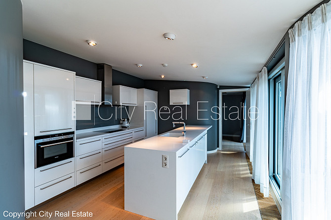 Projekts - Aleksandra Appartments, fasādes māja, renovēta māja, labiekārtota apzaļumota Rīga - foto 10