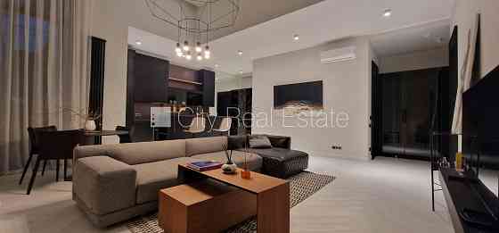 Новостройка, фасадный дом, зеленая территория, благоустроенная озеленённая Jūrmala