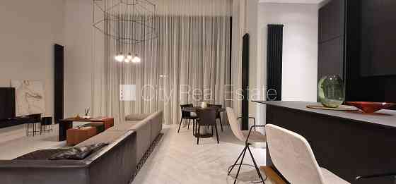 Новостройка, фасадный дом, зеленая территория, благоустроенная озеленённая Jūrmala