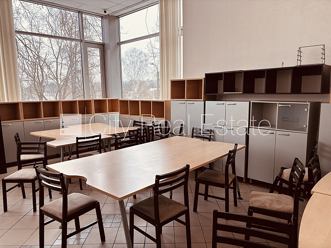 Fasādes māja, energo efektīva māja, labiekārtota apzaļumota teritorija, apsargāta Rīga - foto 12