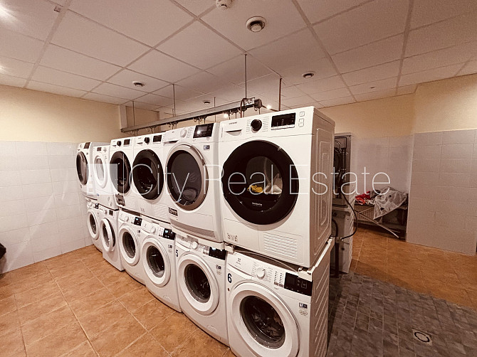 Fasādes māja, energo efektīva māja, labiekārtota apzaļumota teritorija, apsargāta Rīga - foto 11