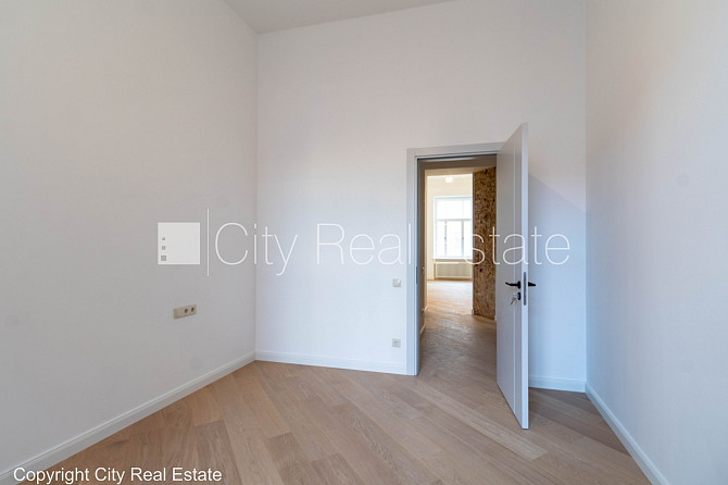 Fasādes māja, renovēta māja, nomainītas inženierkomunikācijas, mainīts Jumta segums, ir Rīga - foto 6