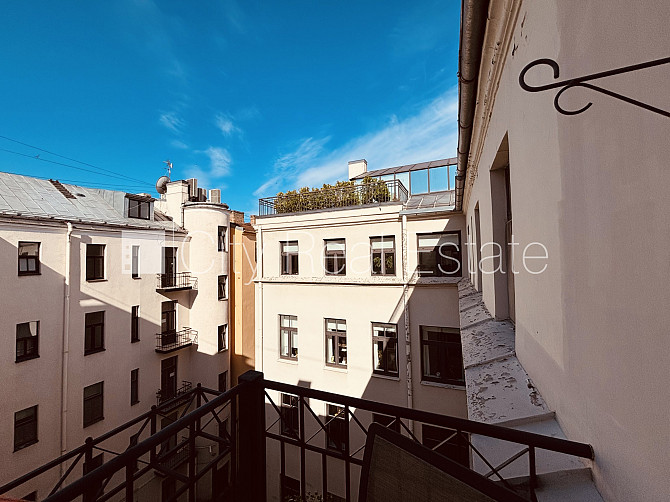 Renovēta māja, vieta automašīnai, objektu apsargā fiziskā apsardze, luksuss apartamenti , ir Rīga - foto 17