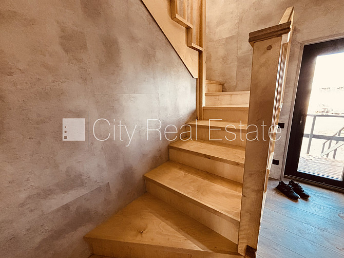 Частный дом, благоустроенная озеленённая территория, закрытая территория, Рига - изображение 17